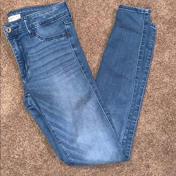 Abercrombie & Fitch Denim - Abercrombie and Fitch Jeans.